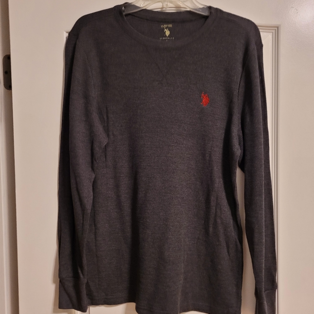 U.S. Polo men’s long sleeve thermal sleepwear.